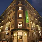 Ibis Styles Garibaldi Hotel 3*
