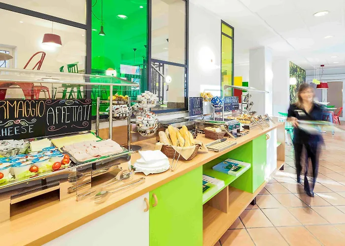Ibis Styles Garibaldi Hotel