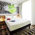 Ibis Styles Garibaldi מלון