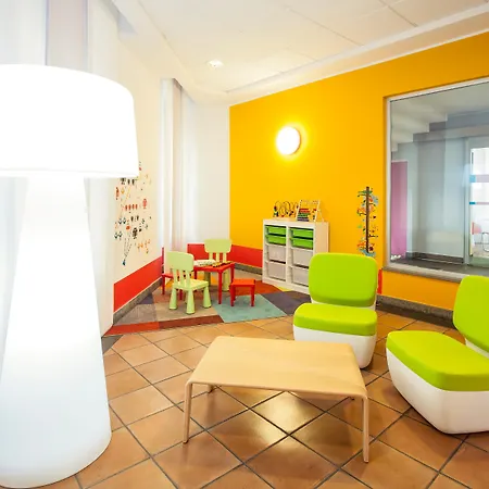 Ibis Styles Garibaldi Hotel