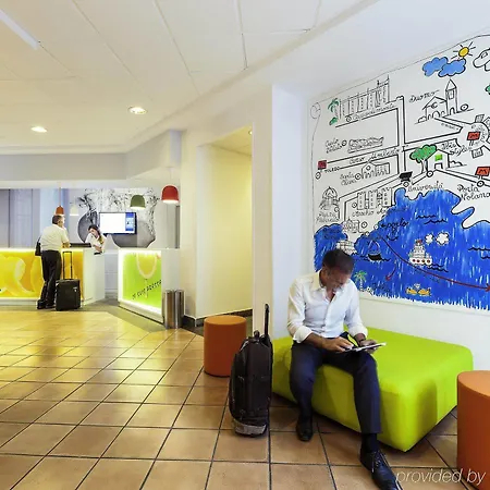 Ibis Styles Garibaldi Neapol