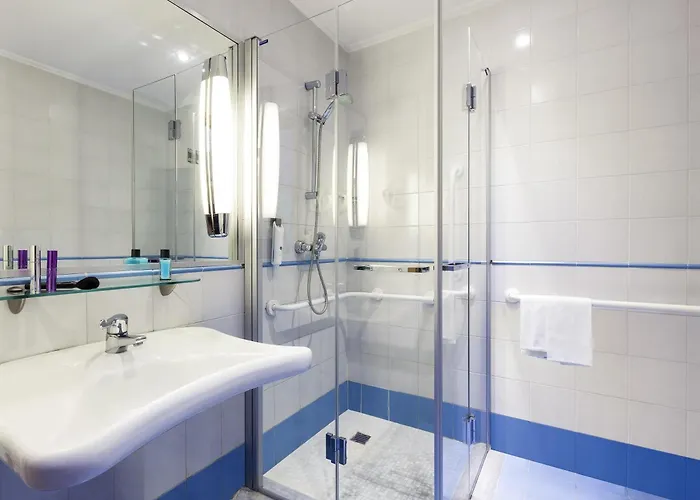 Ibis Styles Garibaldi Hotel Napoli
