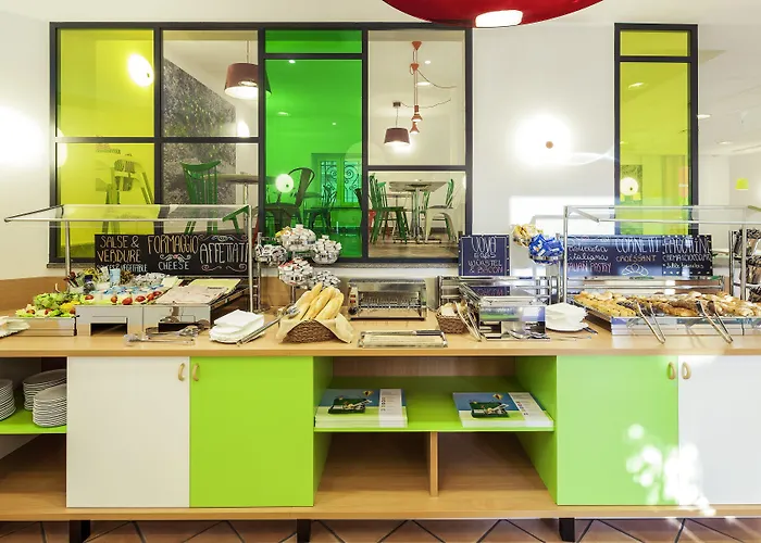 Ibis Styles Garibaldi 3*