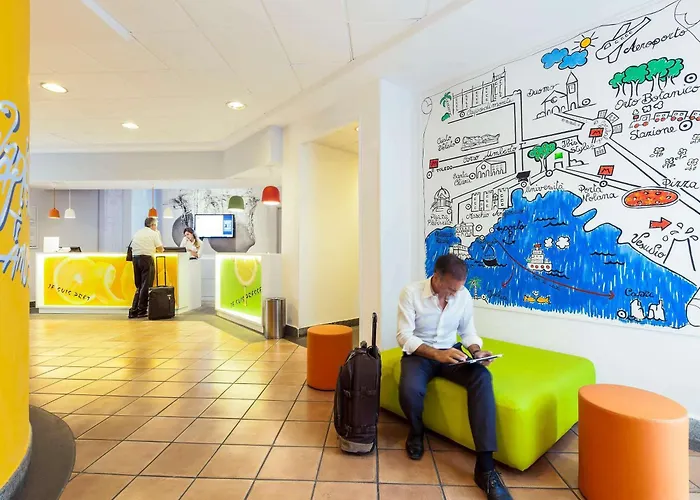 Hotel Ibis Styles Garibaldi 3*