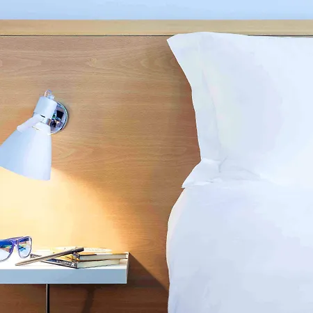 Ibis Styles Garibaldi Otel 3*