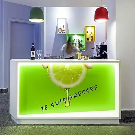 Ibis Styles Garibaldi Hotell Neapel