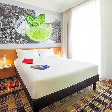 Ibis Styles Garibaldi Hotell