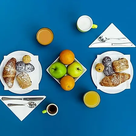 Ibis Styles Garibaldi 3*