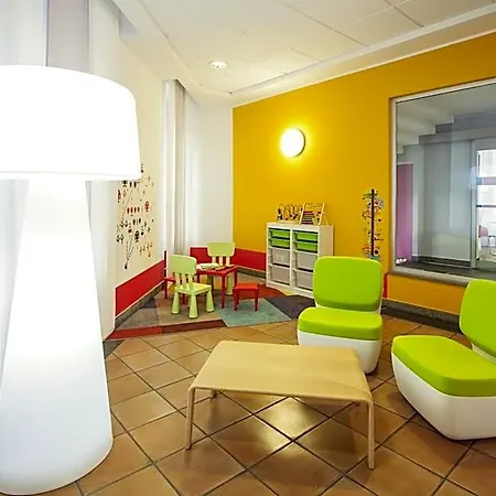 Hotell Ibis Styles Garibaldi 3*
