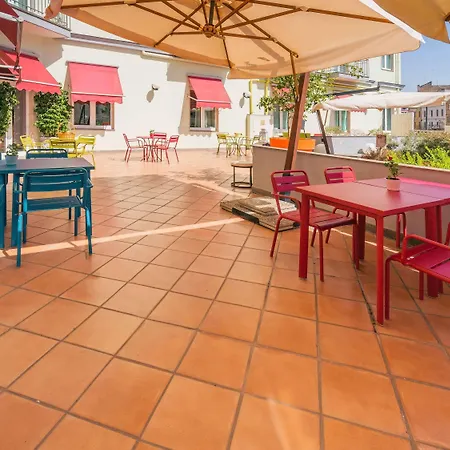 Ibis Styles Garibaldi Ξενοδοχείο 3*