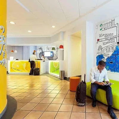 Hotel Ibis Styles Garibaldi 3*