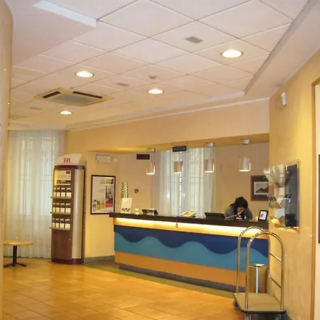 Ibis Styles Garibaldi Hotel