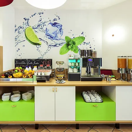 Hotel Ibis Styles Garibaldi 3*