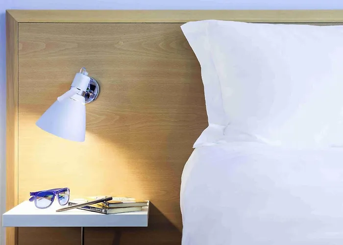 Hotel Ibis Styles Garibaldi 3*